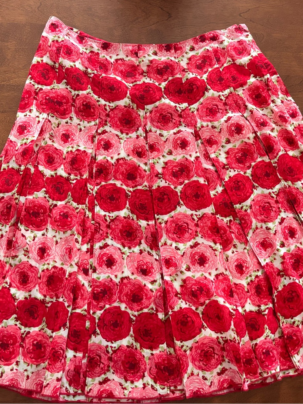 Ann Taylor Red and Pink Floral A-Line Skirt